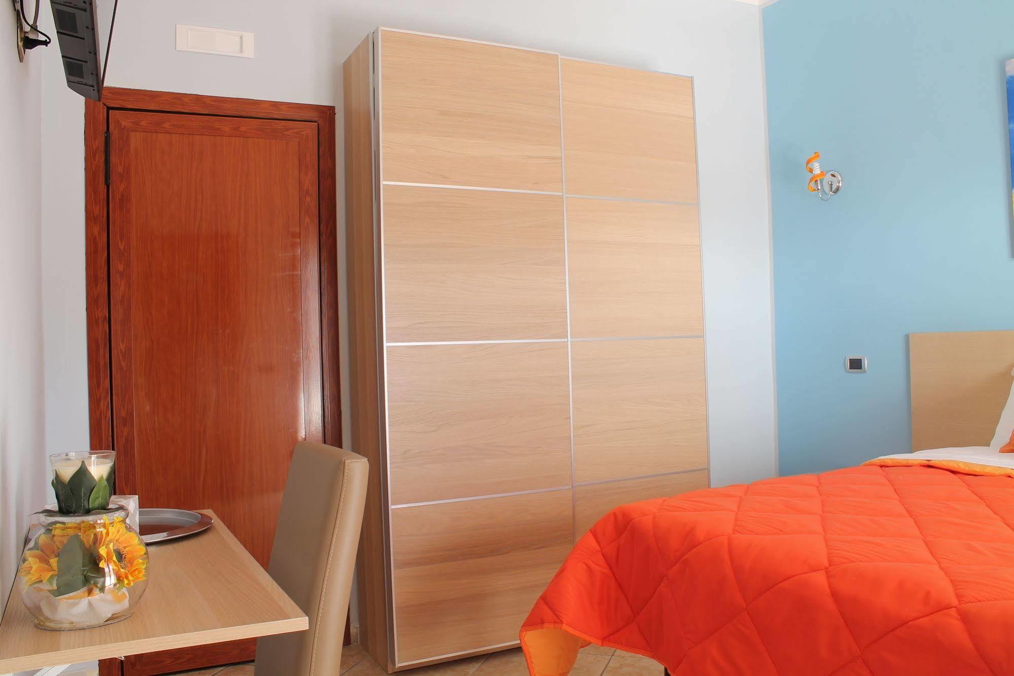 B&B Vesuvio Smiling Ερκολάνο Εξωτερικό φωτογραφία